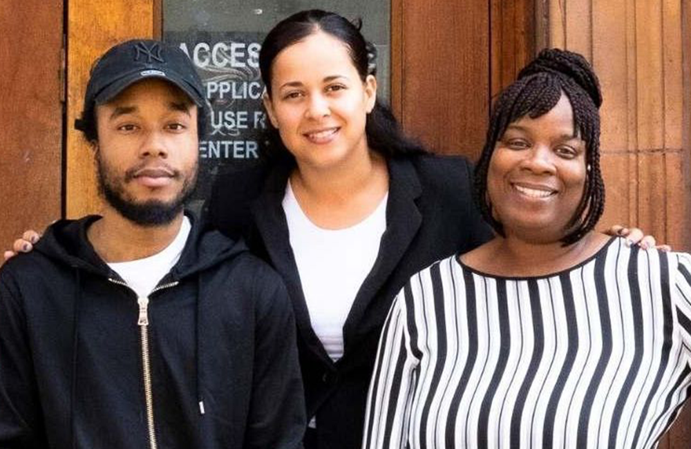 Image representation of Risking eviction or risking sickness?