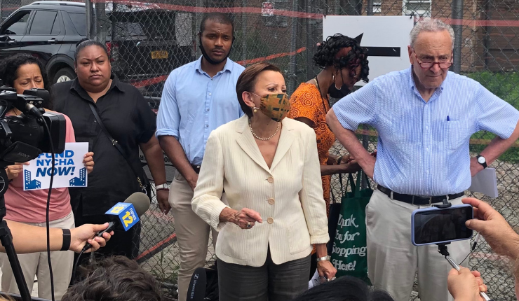 Image representation of Sen. Chuck Schumer, Rep. Nydia Velazquez, city officials, join NYCHA Residents